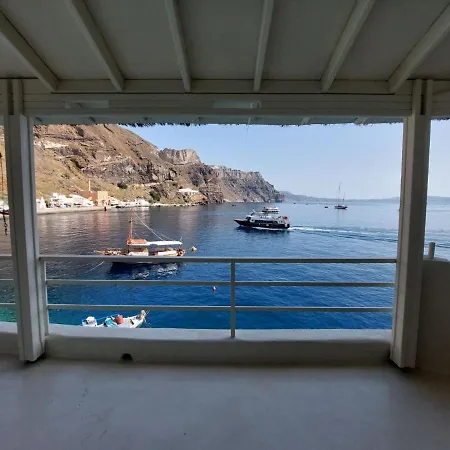 Studio In Old Port Of Sea View Santorini Φηρά