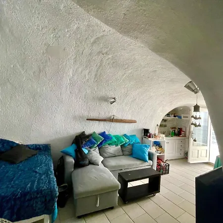 Studio In Old Port Of Sea View Santorini *